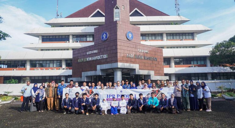 IPB-Peduli-Santunan-Anak-Yatim-BP-Biswaf-IPB-University